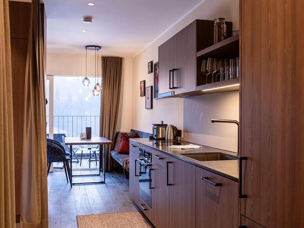 Studio With Balcony on the ski Slopes