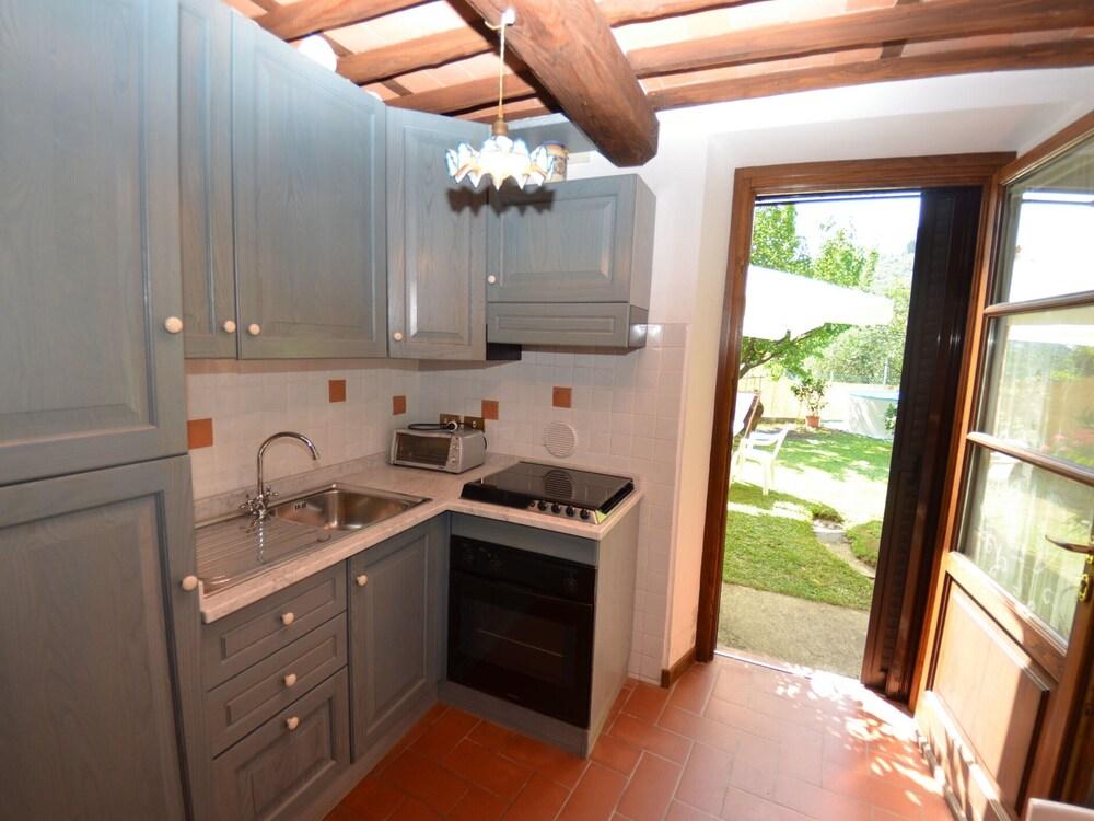 Cottage in San Gennaro With Private Pool