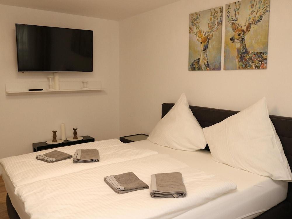 Apartment With Terrace, Essen