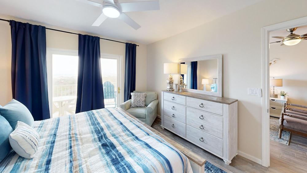 Grand Caribbean by Silver Sands Vacation Rentals