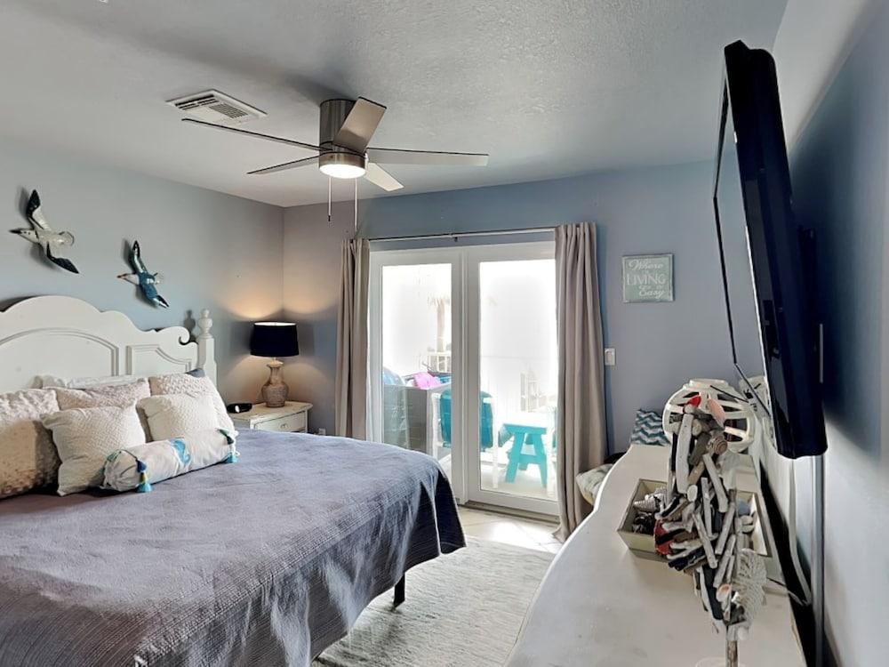 Grand Caribbean by Silver Sands Vacation Rentals