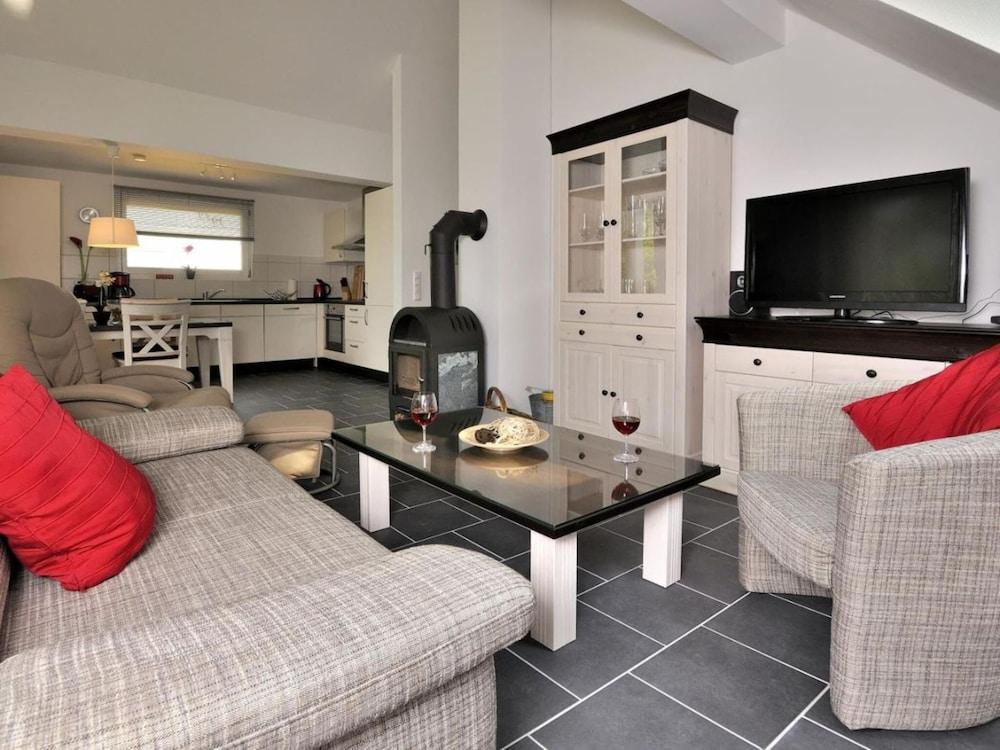 Beach Park 14/3n Comfortable Vacation Home