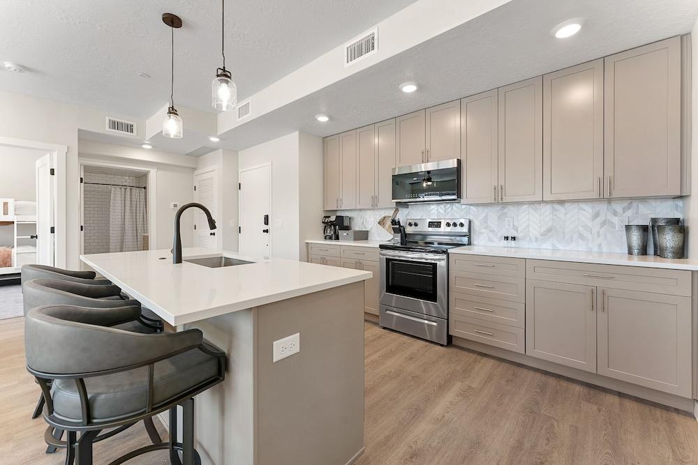 View To Renew 2 Bedroom Condo