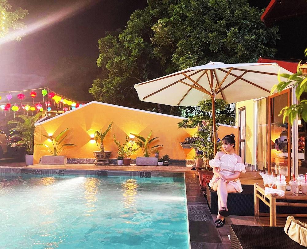 Room in House - Trang An Ao Dai Homestay - Family Room With Field View and Private Bathroom