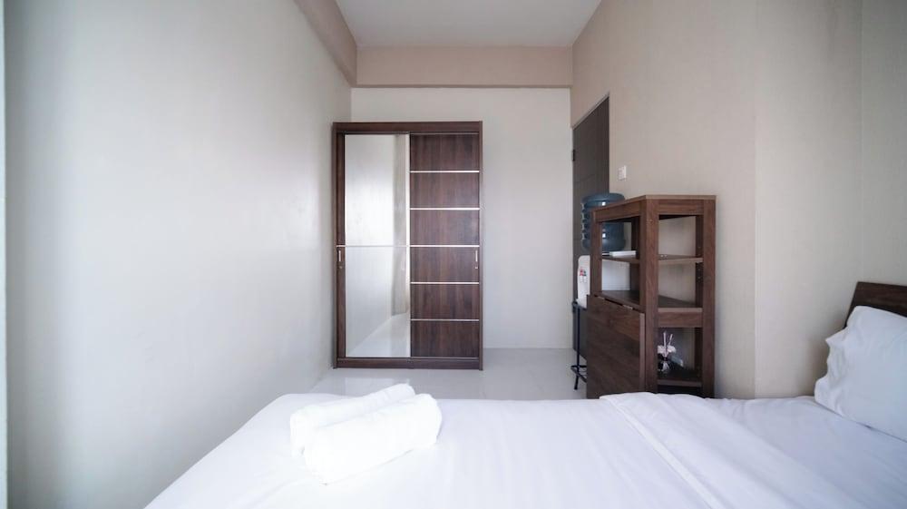 Best Price And Homey 1Br At Tamansari Prospero Apartment