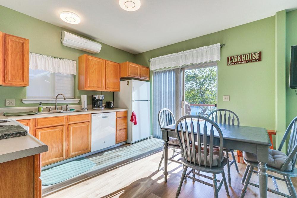 Harrison Home w/ Grill & Lake Views: Walk to Town!