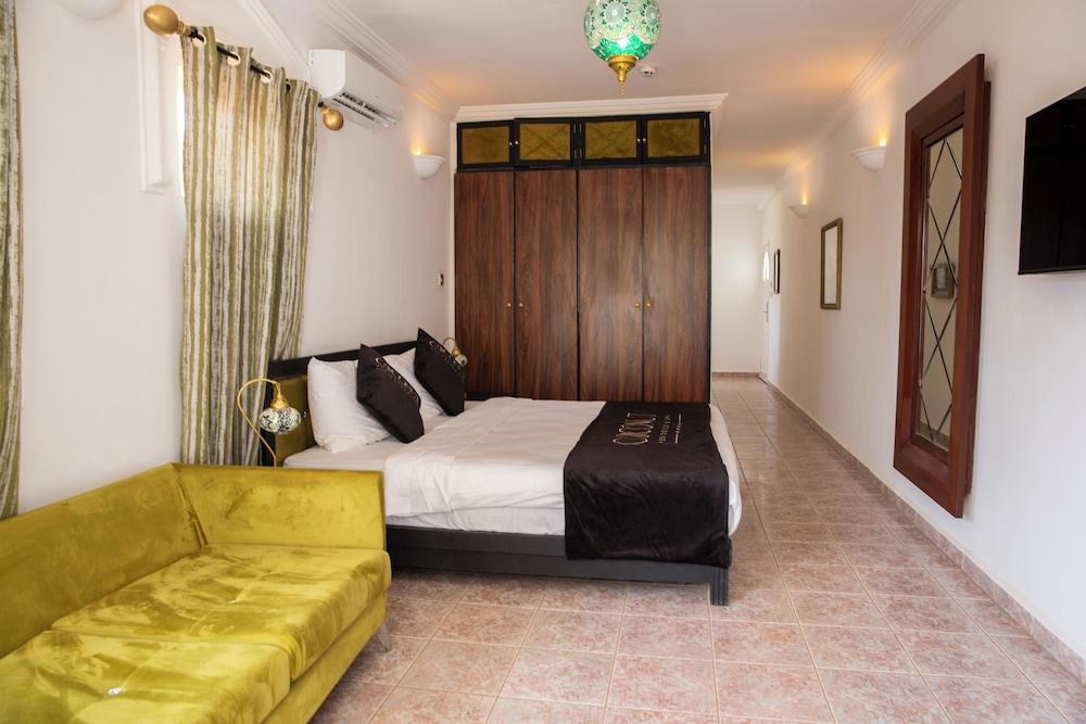 Coconut Residence & Spa