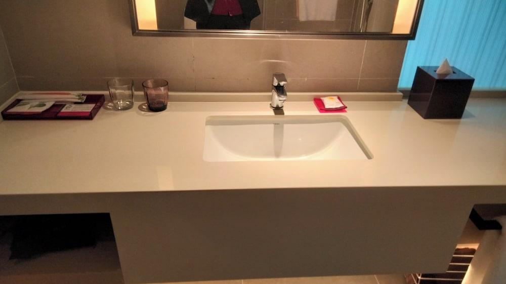 JING Hotel Apartment Greenland Shanghai