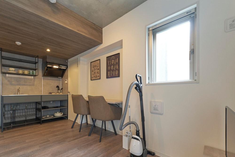 MATSUMIZAKA HILL by Tranova