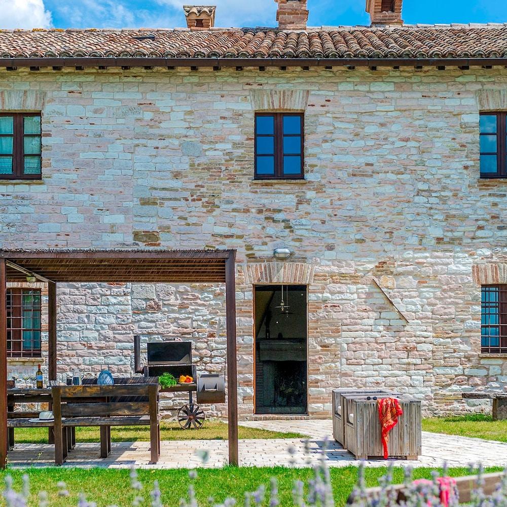 Checello 12 Emma Villas