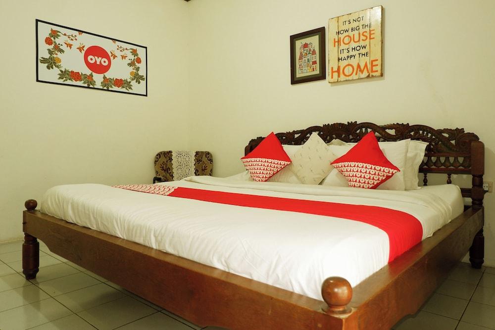 Hotel O Cemara's Homestay