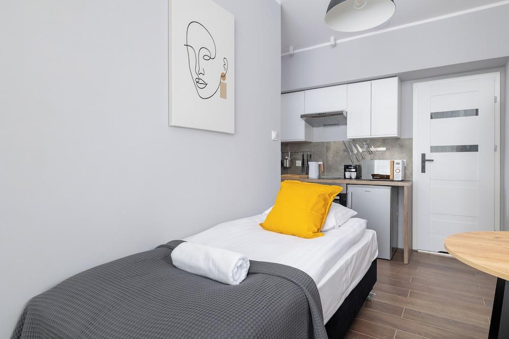 Studios in Katowice Center by Renters