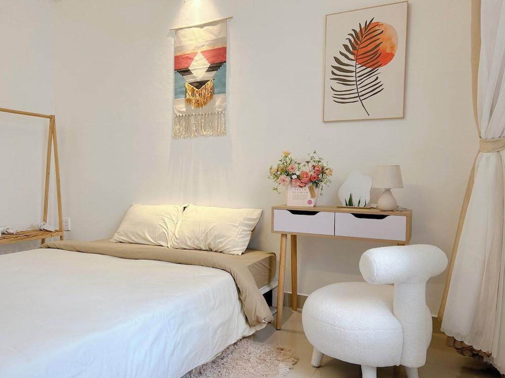 TRIP HOME stay & studio