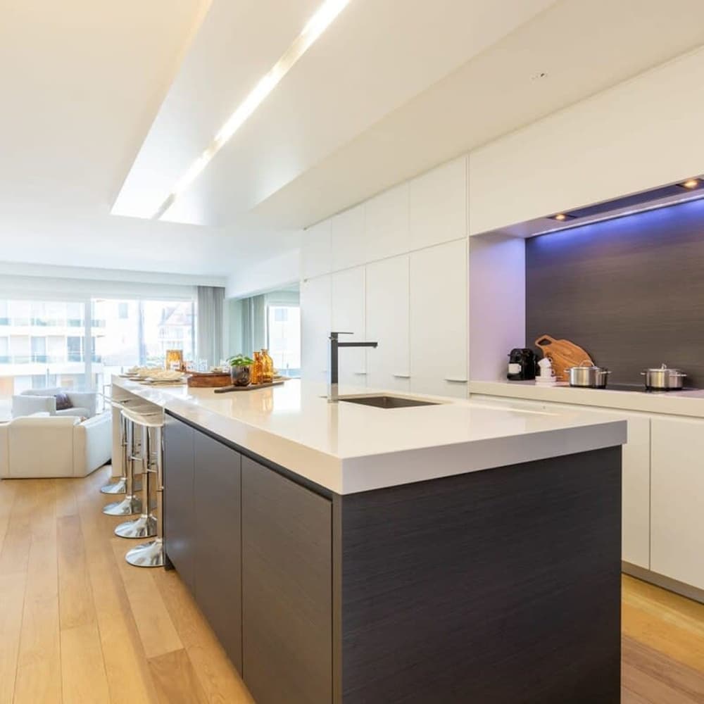 Modern Apartment at the Beach With Parking