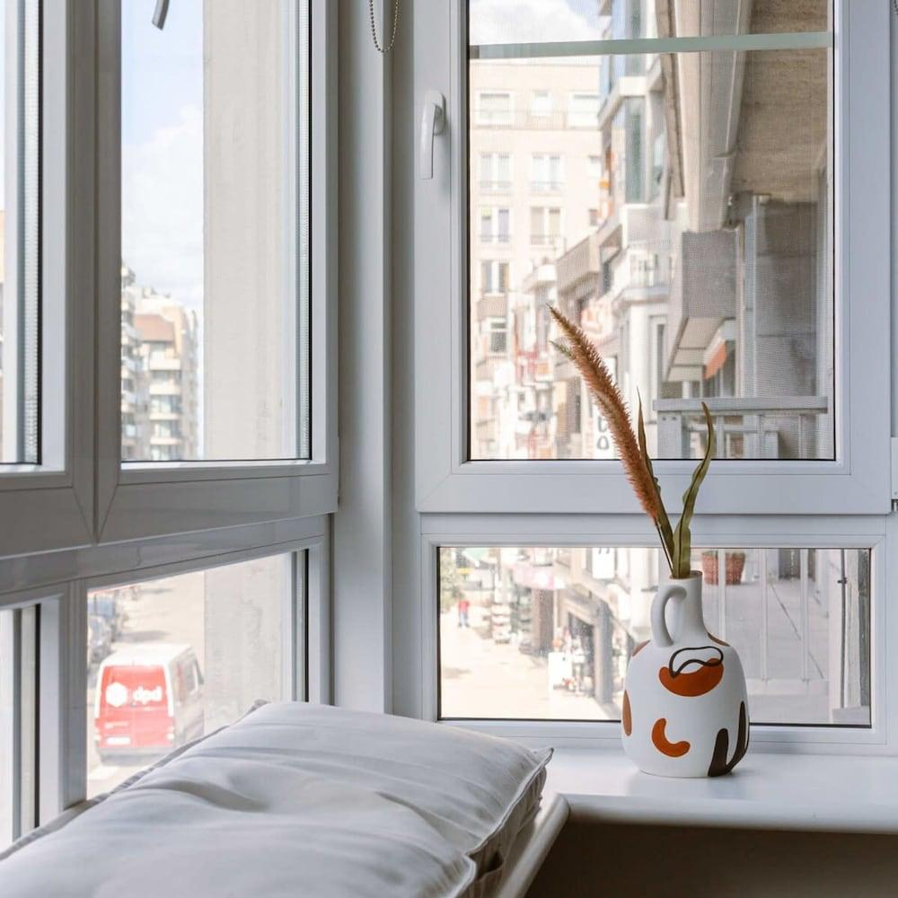 Lovely Apartment With Lateral sea View