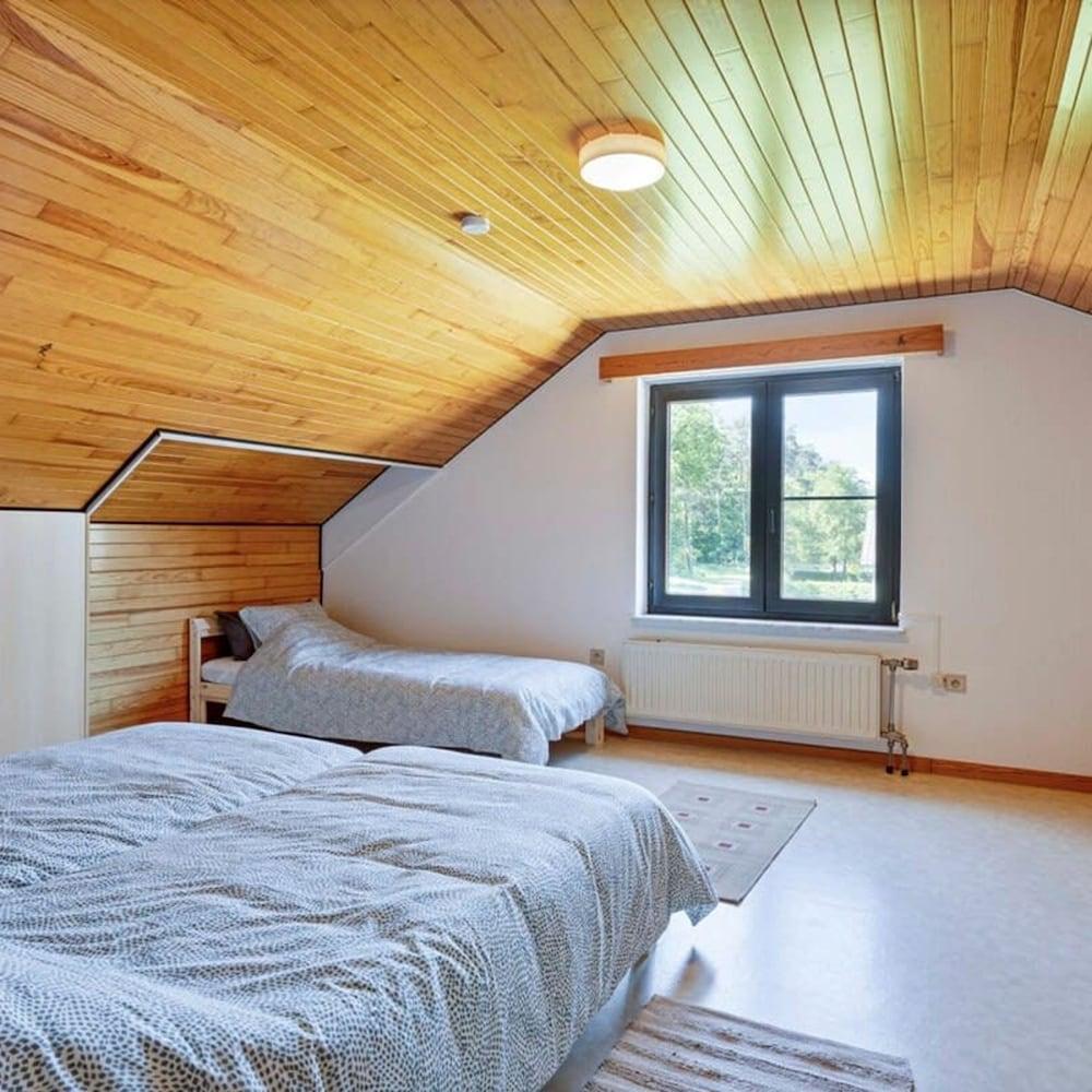 Holiday Home in the Greenery of Limburg