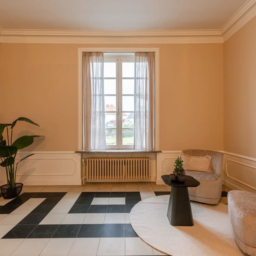 Luxe 5-bedroom Villa With Panoramic Views