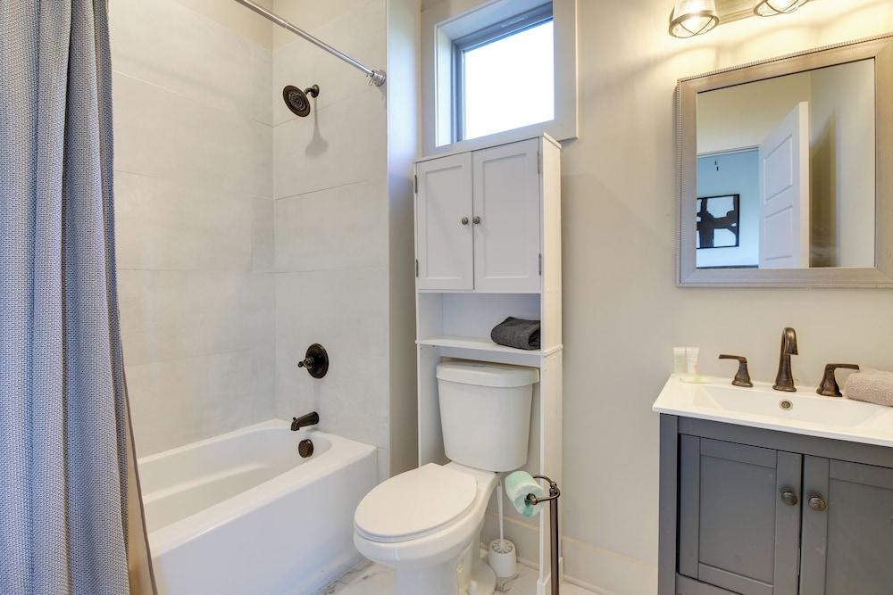 Sevierville Home w/ Hot Tub + Game Room!