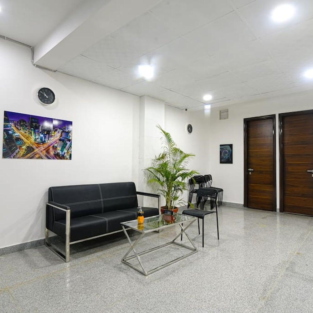 Parfaitstreet Studio Serviced Apartment With Gym