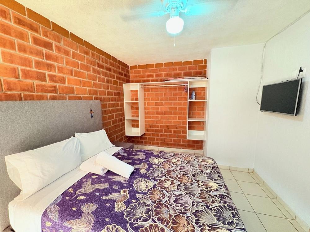 Torres Altos Revolución Tlaquepaque