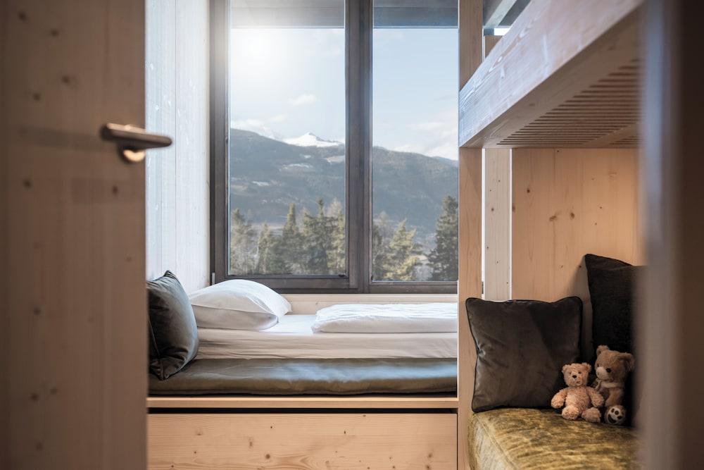 AKI Family Resort PLOSE