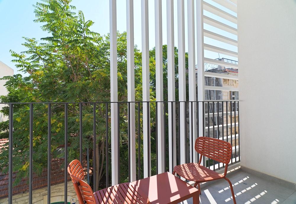 Alinea Diono Historic Center