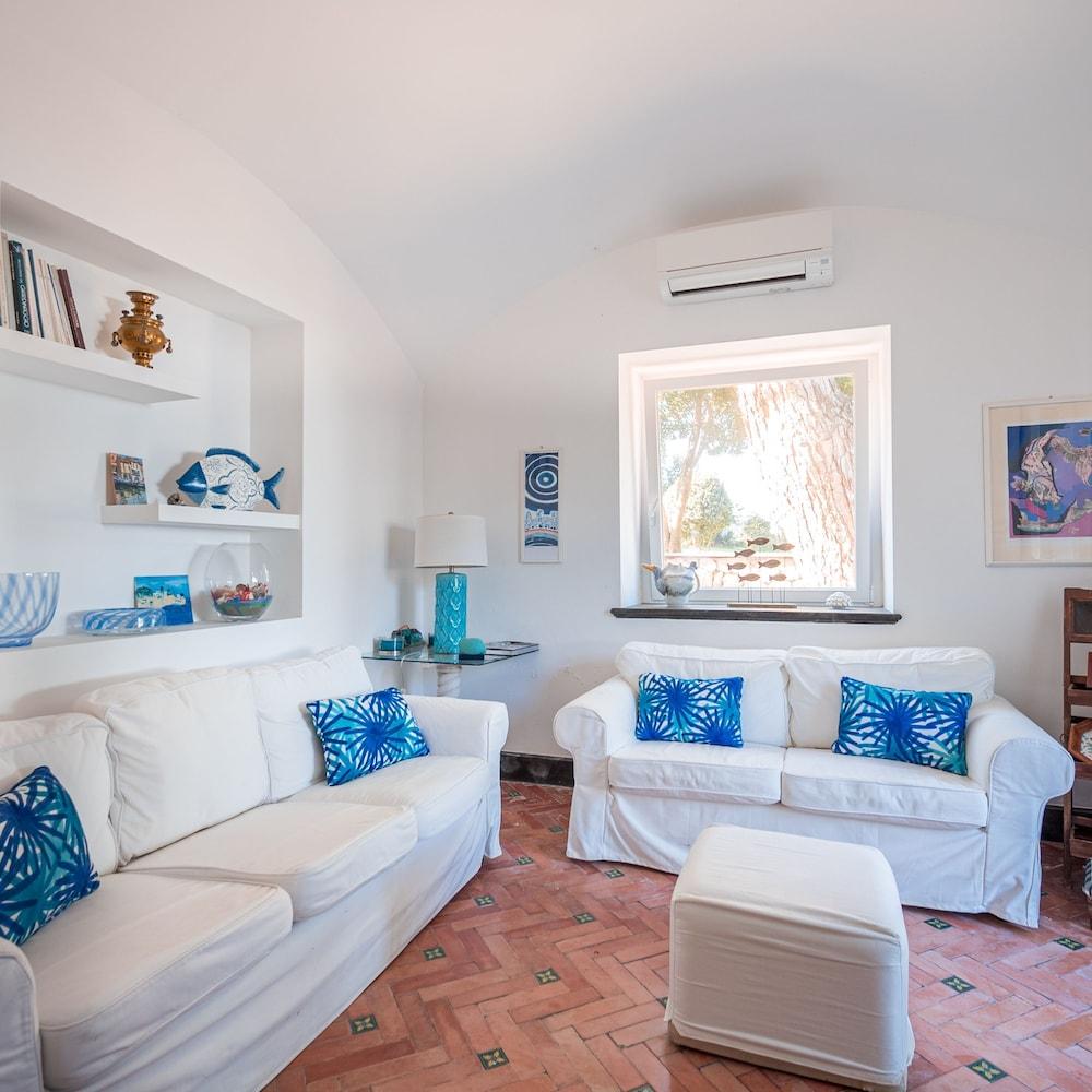 Villa Serao Cottage Camilla by Myvillacollection