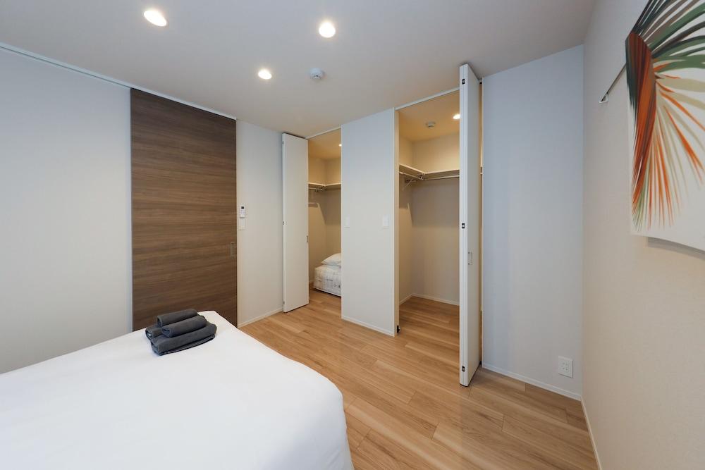 La Terrasse Higashikomagata by Tranova