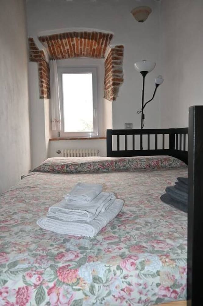 Penelope 2 Bedroom Apartment