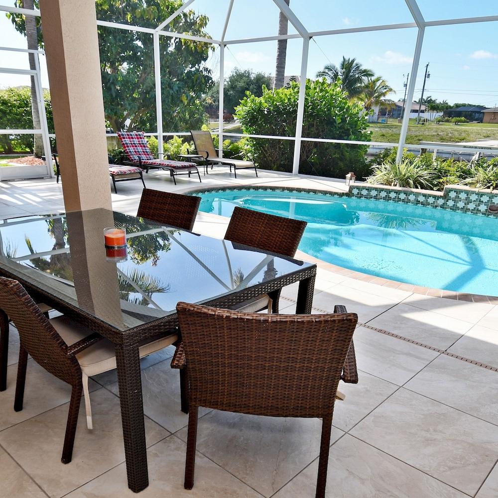 Camille 3 2 South Pool With Boat Must see