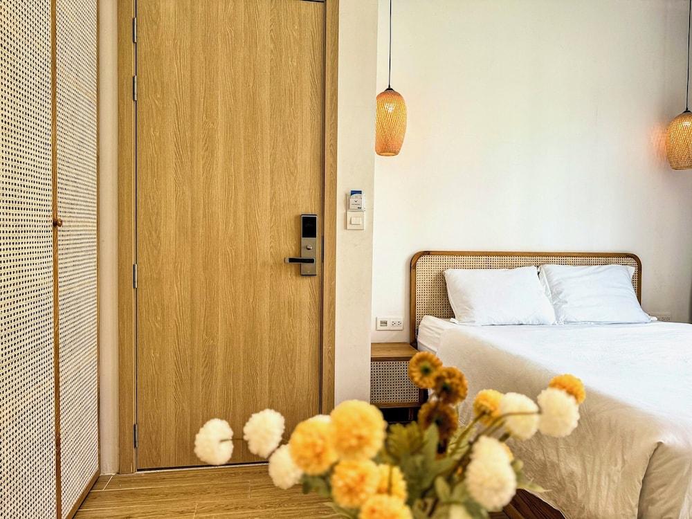 May House Grand World Phu Quoc