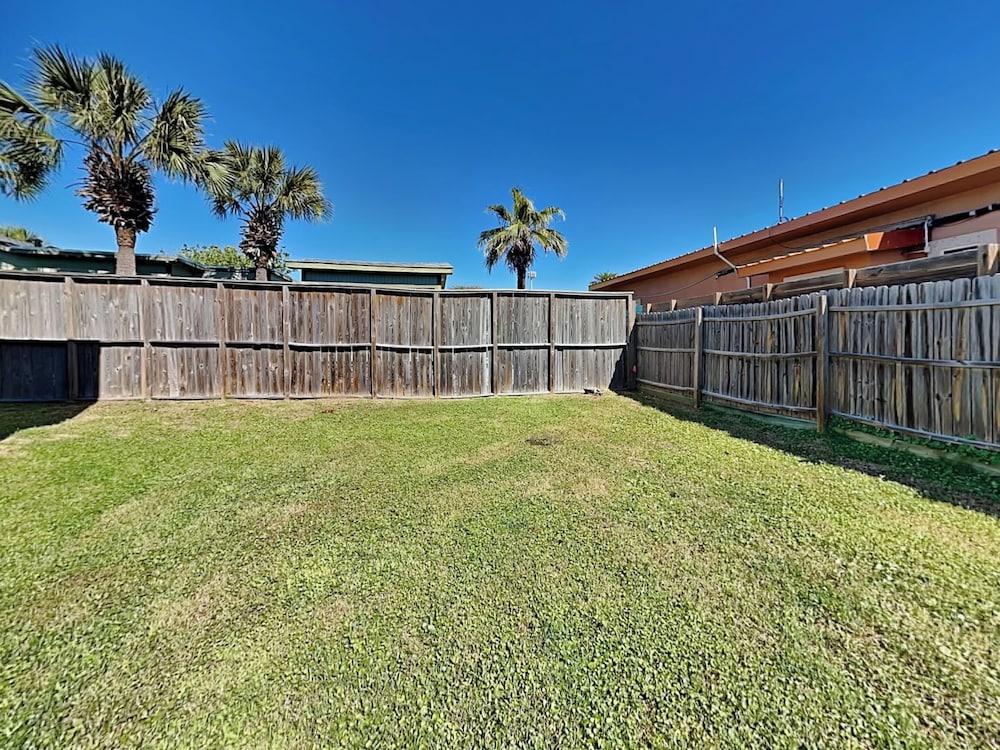 Palm Paradise by Silver Sands Vacation Rentals