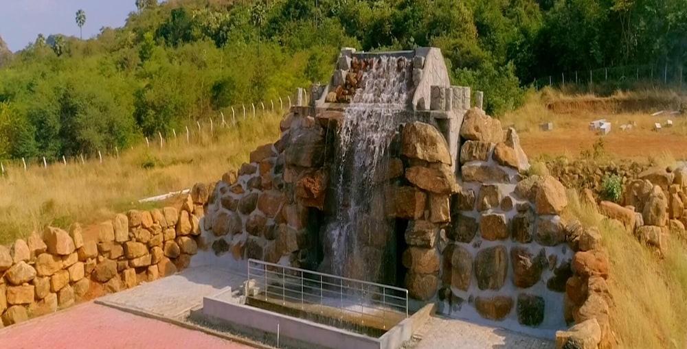 Green Royale Resorts