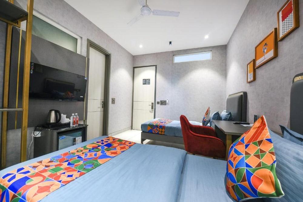 FabHotel Prime Y Stay