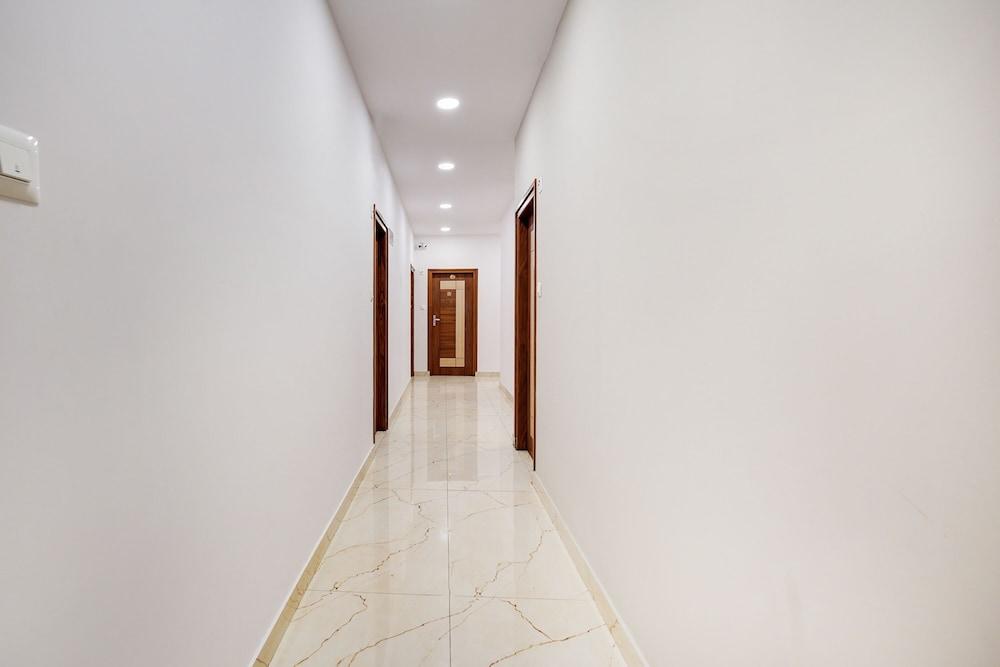 FabHotel Royal Grand