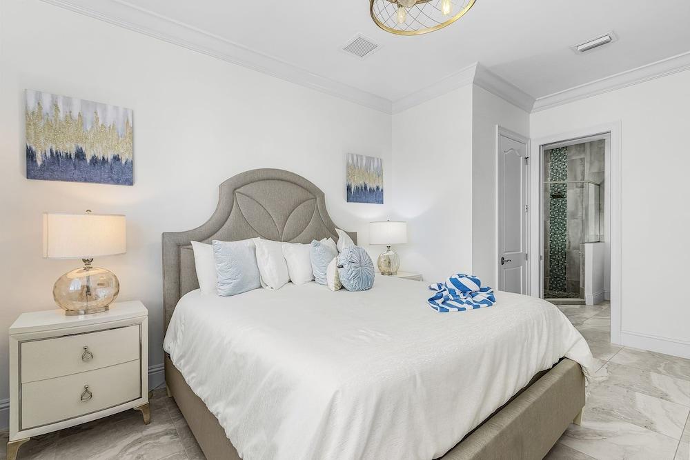 Moana Oasis on Estero Blvd by RedAwning