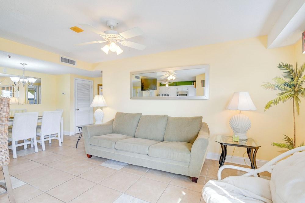 Pool & Ocean View: Myrtle Beach Resort Condo!