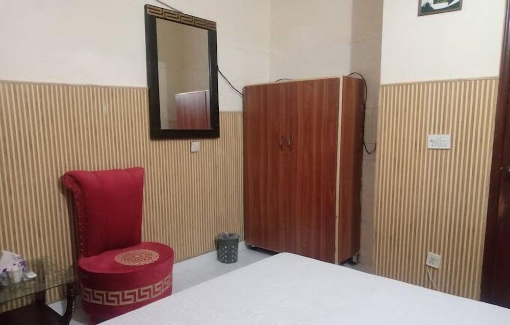 Noor INN Guest House