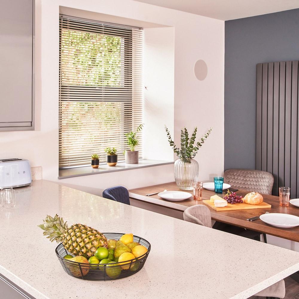 Harbour Breeze in Torquay