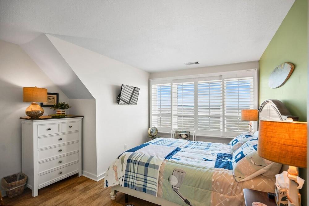 630 New Haven - Dolphin Pointe