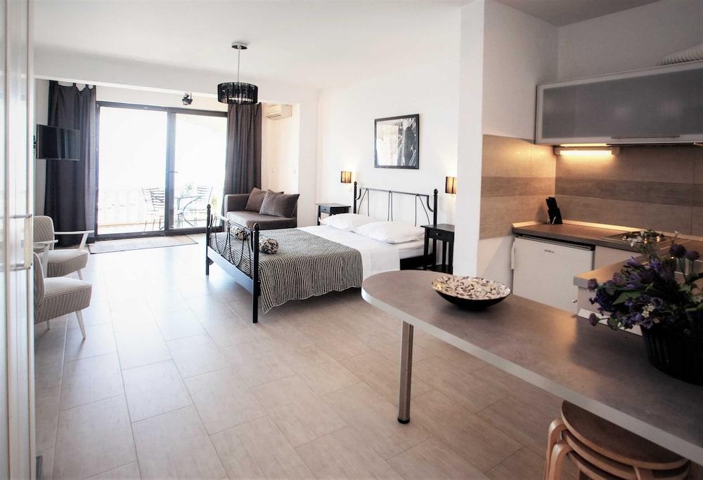 Apartments & Room Vesna