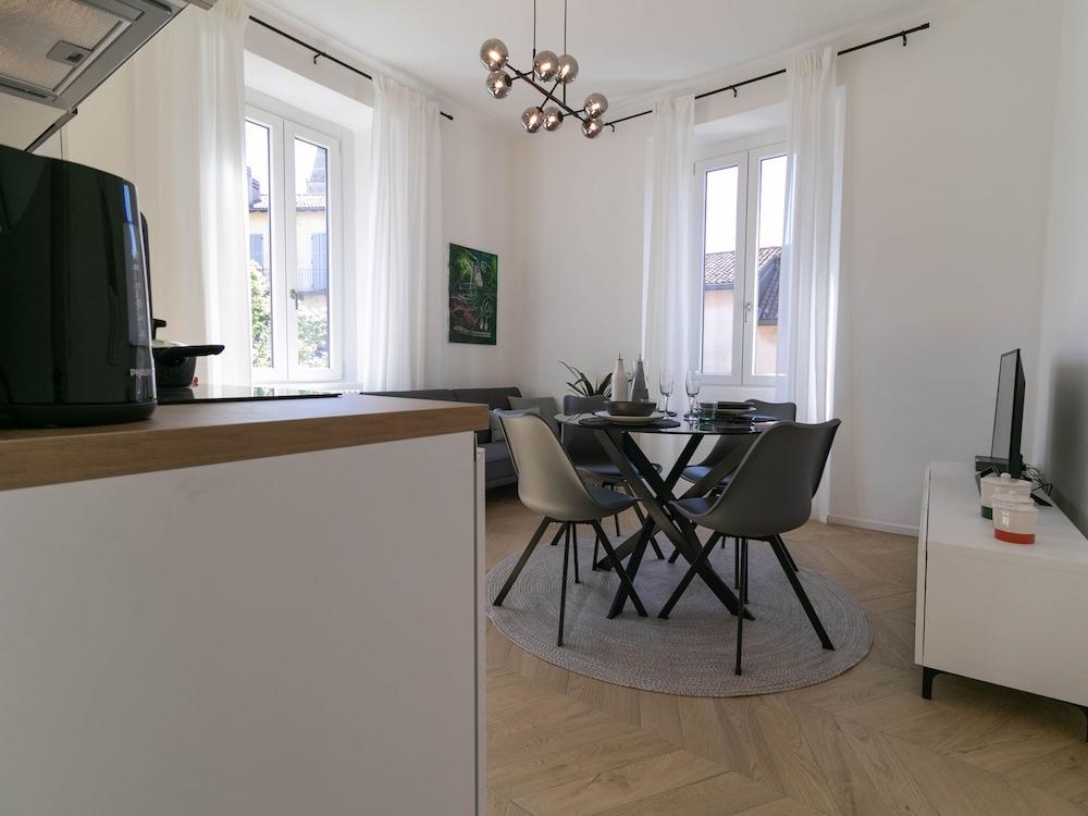 Lake River Apartment