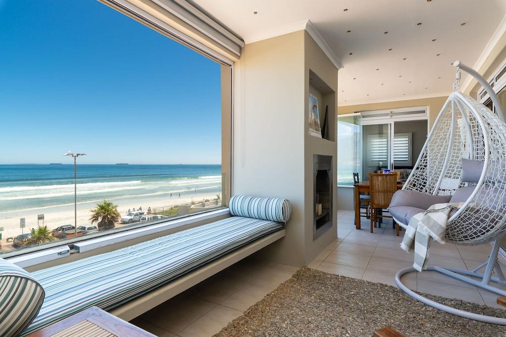 Lagoon Beach Penthouse