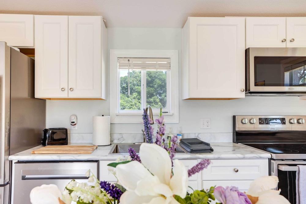 Ocala Tiny Home on 10-acre Farm Near Wec!