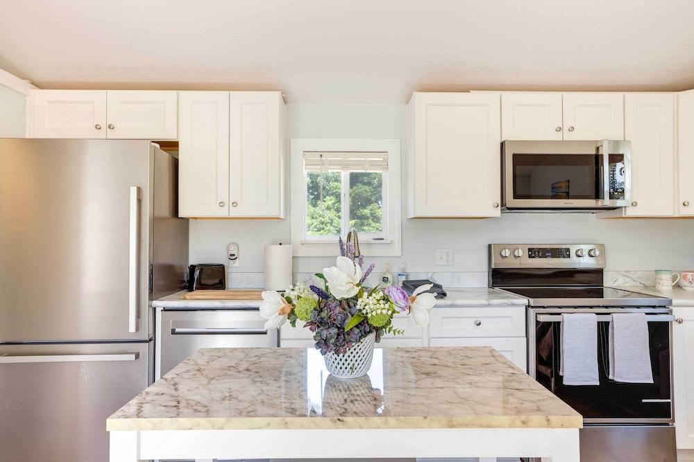 Ocala Tiny Home on 10-acre Farm Near Wec!