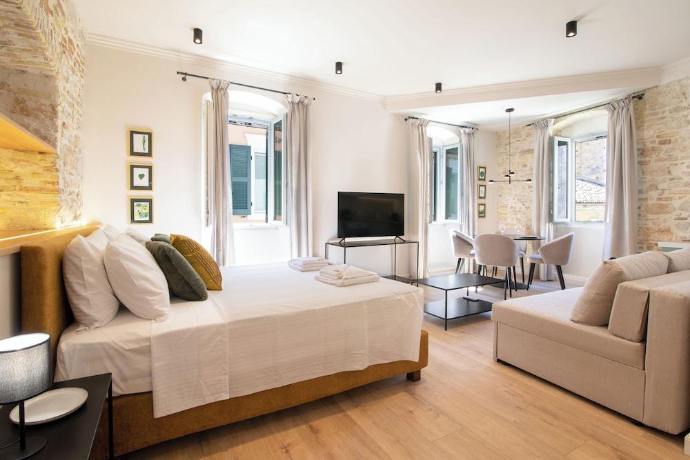 Kantouni Mpizi Suites by CorfuEscapes