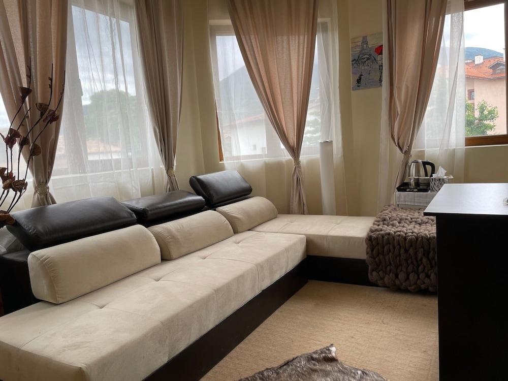 SlH by Andre Wellness and Recreation