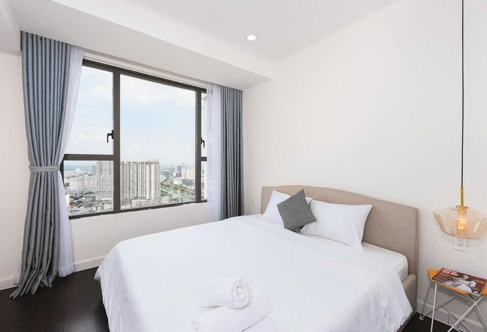 The Tresor Apartment Quan 4