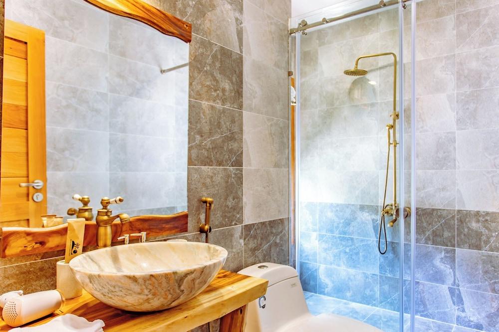 Rocks Beach Boutique Phu Quoc