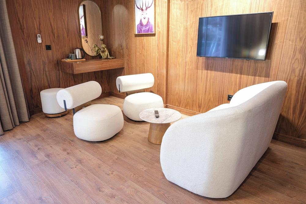 Qzen House Alaçatı